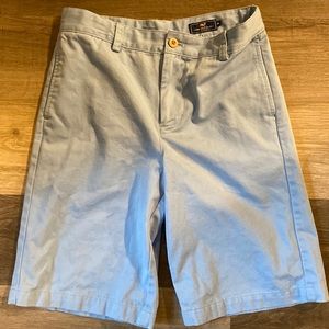 Vineyard Vines light blue shorts size 14